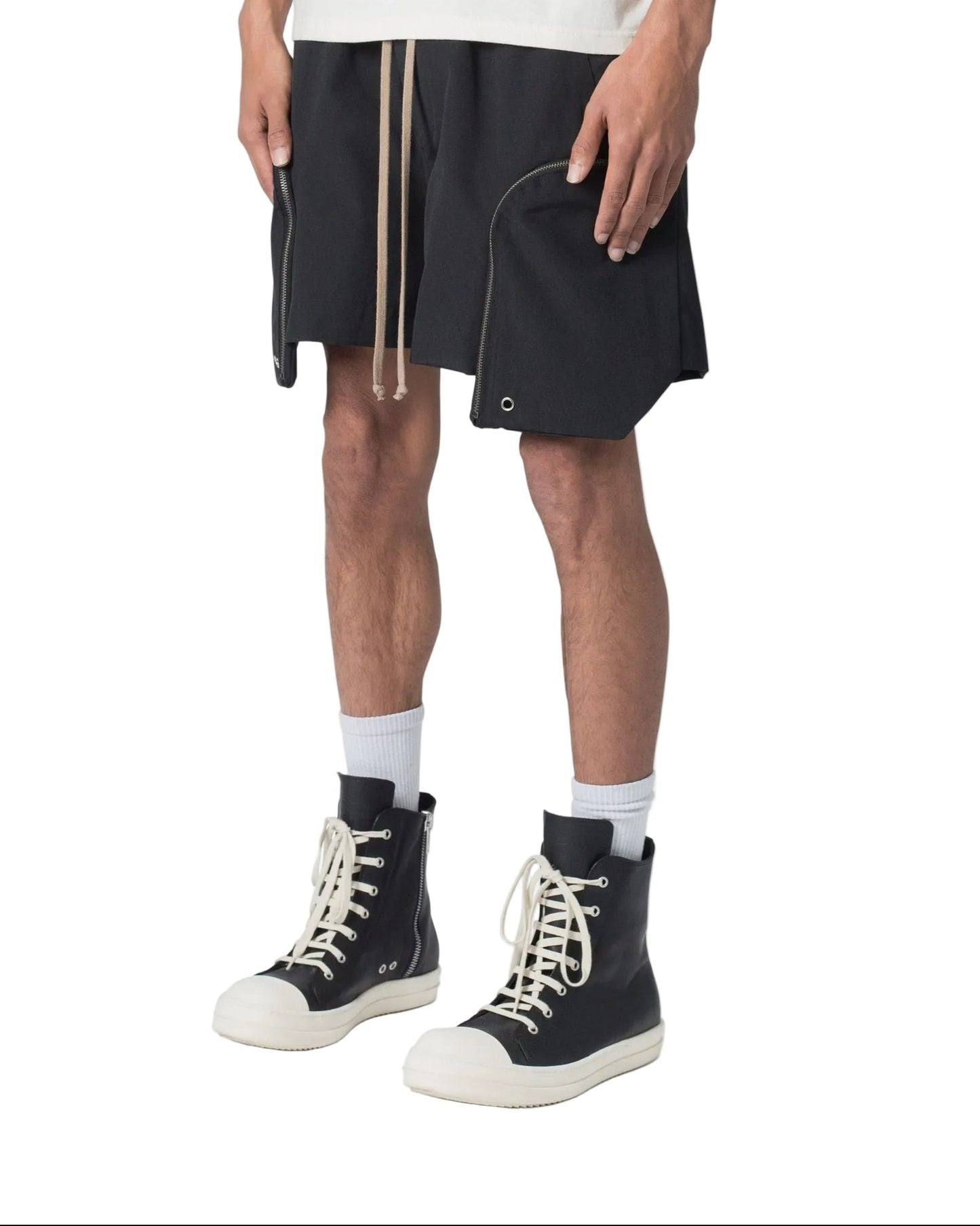MNML LA Front Pocket Geo Shorts Black