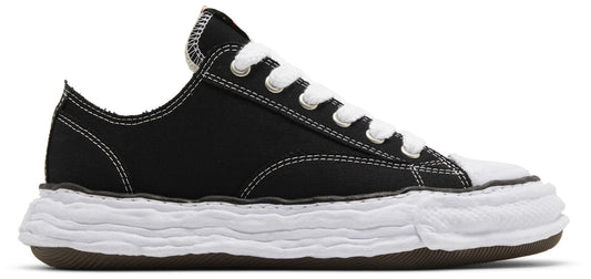 Maison Mihara Yasuhiro Peterson23 White Black